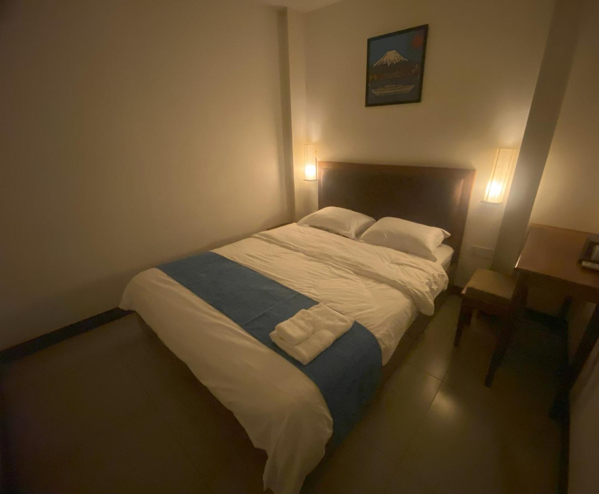 Hostel Fuji Пномпень Екстер'єр фото